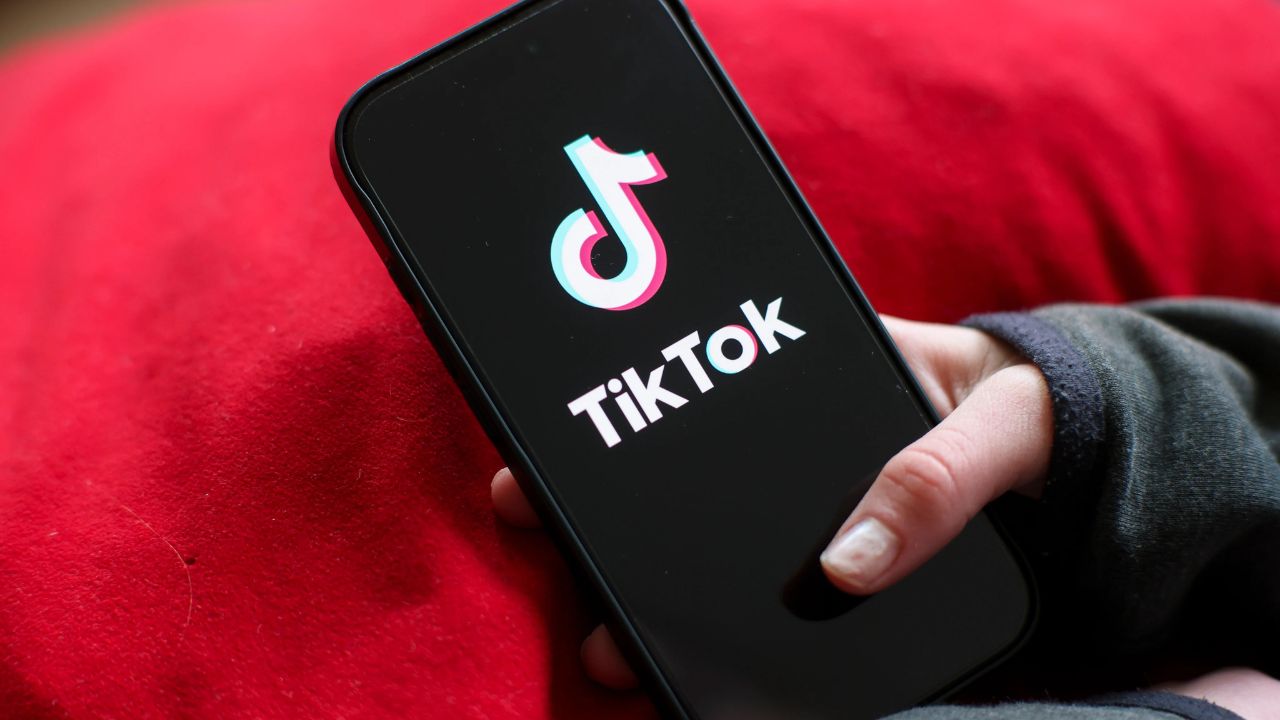What Canada’s Decision to Reverse the TikTok Operations Ban Means for Users